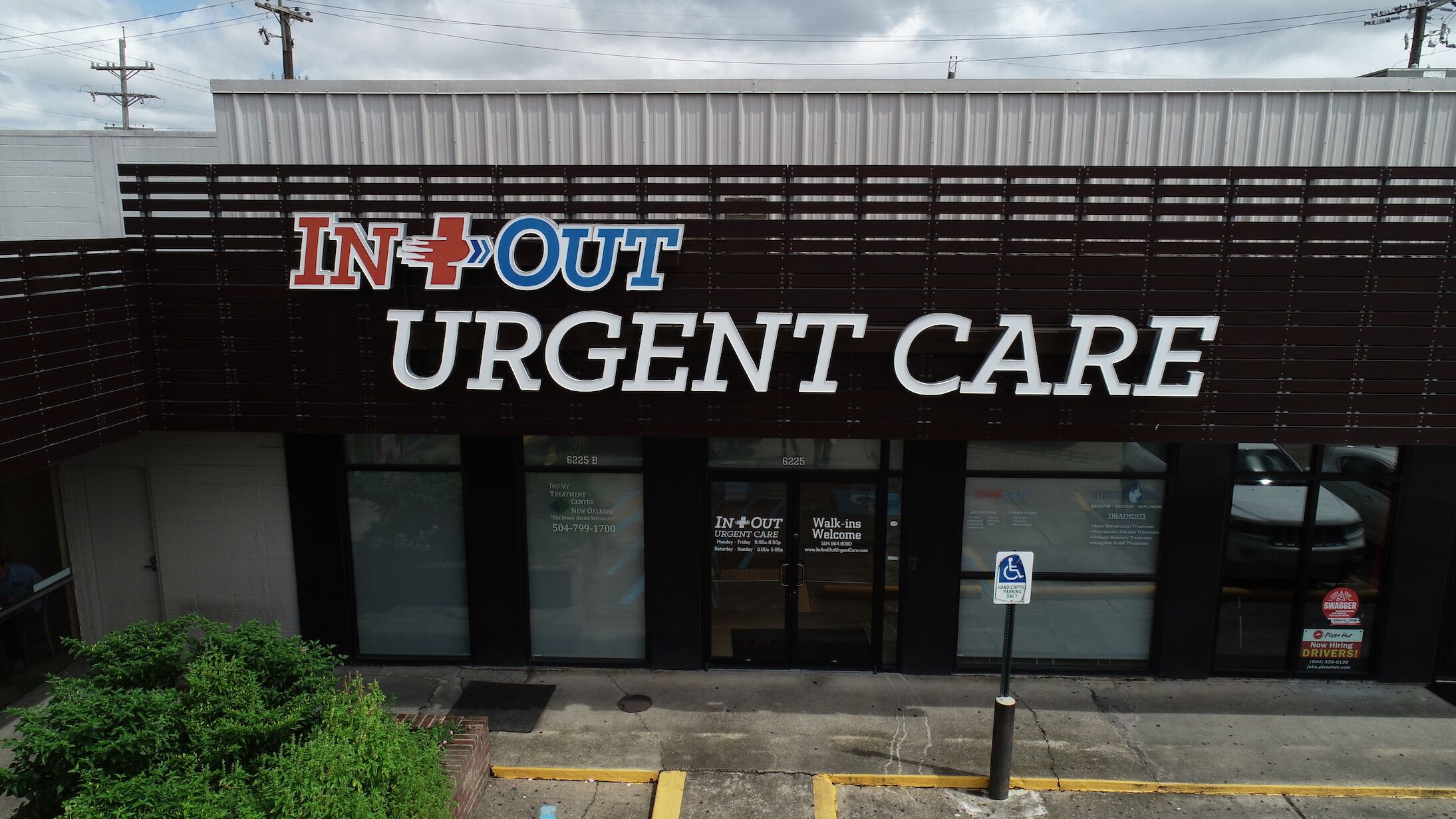 In and Out Urgent Care New Orleans Front of Shop